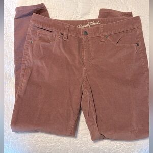 Universal Thread mauve, mid rise skinny corduroy pants, size 12 NWOT